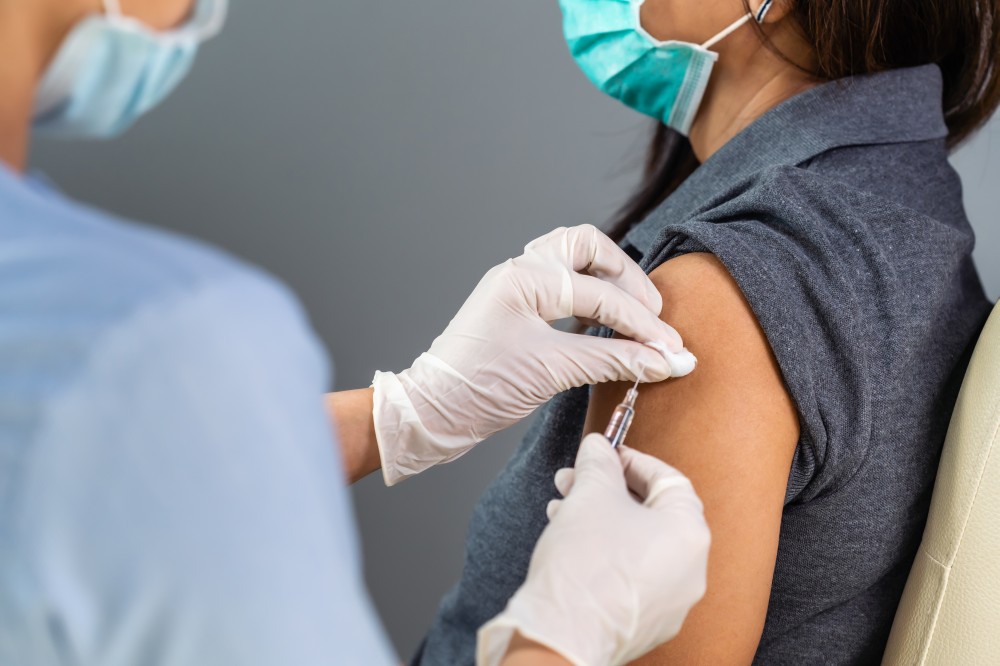 V. Lengvarský: Nič nebráni tomu, aby sa spustilo povinné očkovanie pre určitú skupinu ľudí