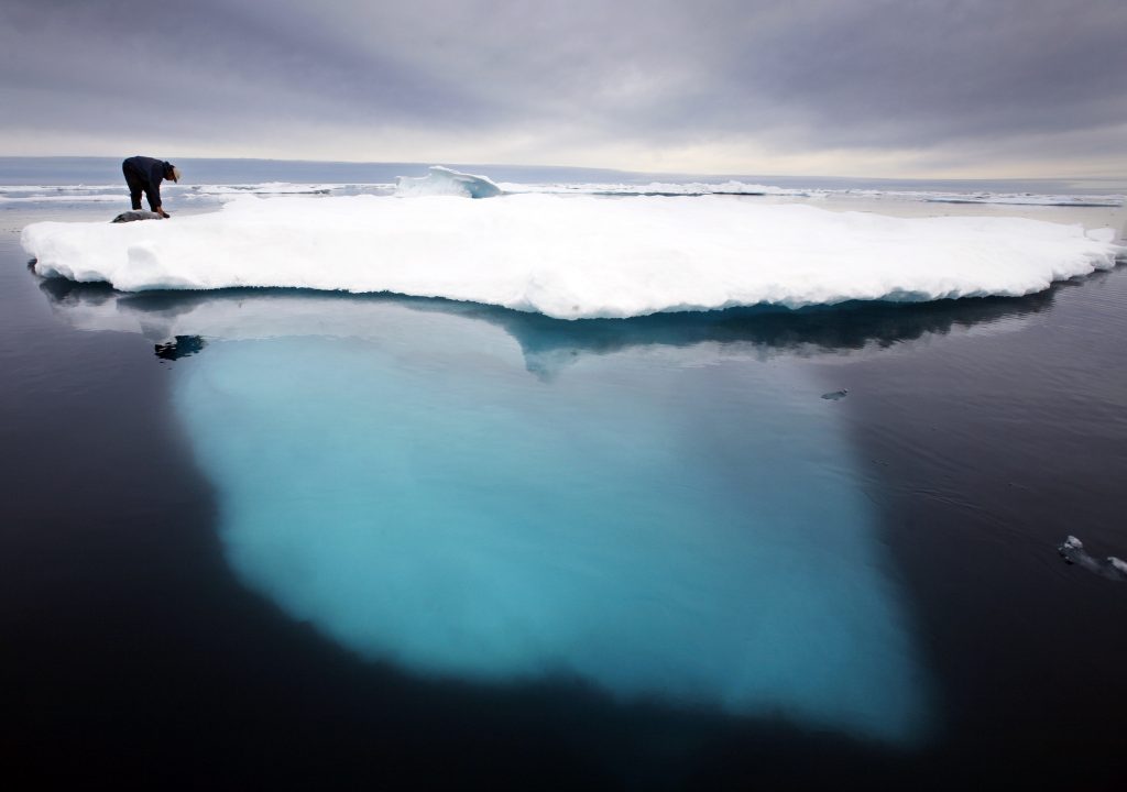 Grónsko zastavilo prieskum ropy pre zmeny podnebia