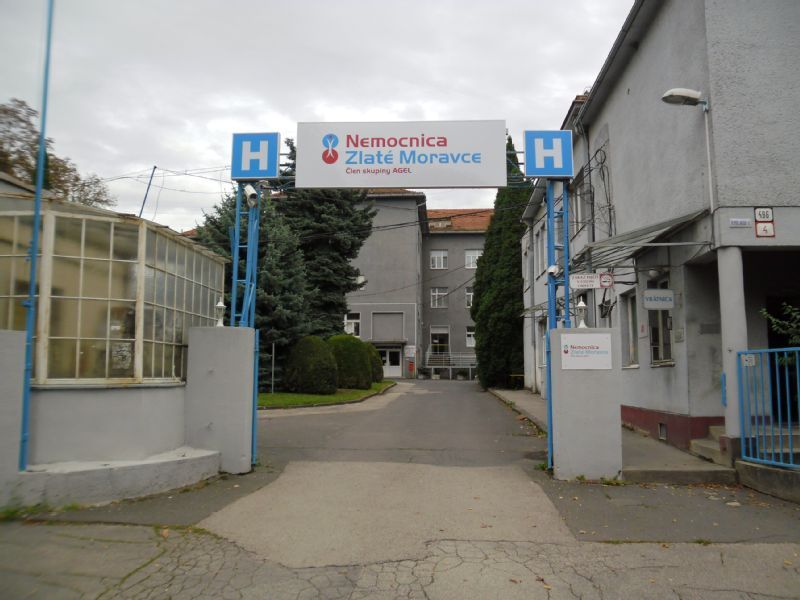 Zlaté Moravce: Nemocnica má vývoj pandémie pod kontrolou, situácia sa zlepšuje