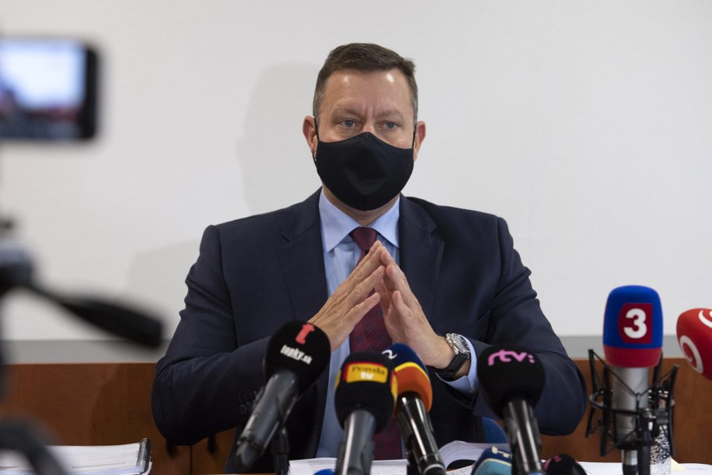 Daniel Lipšic: Trestať ľudí za nepravdivé názory by bol koniec slobody prejavu