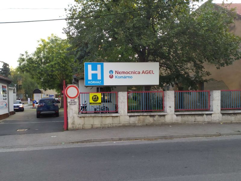 Nemocnica v Komárne sa organizačne pripravuje na nástup variantu omikronu