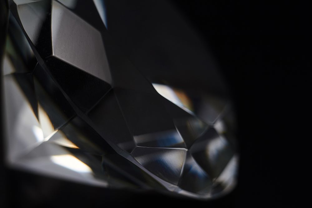 V Dubaji vystavili čierny diamant - najväčší brúsený diamant na svete