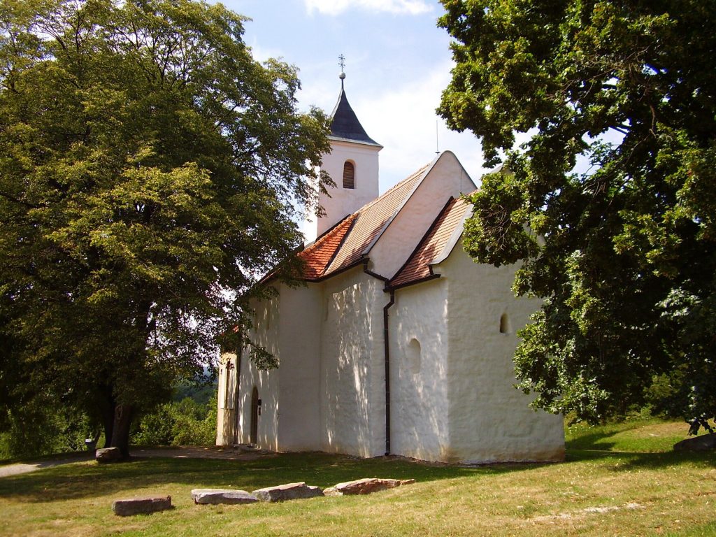Kostoľany pod Tribečom: Cirkev vyhlásila zbierku na opravu Kostola sv. Juraja