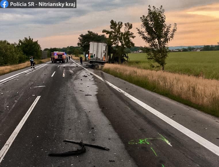 Tragická nehoda v okrese Levice: Vodič neprežil
