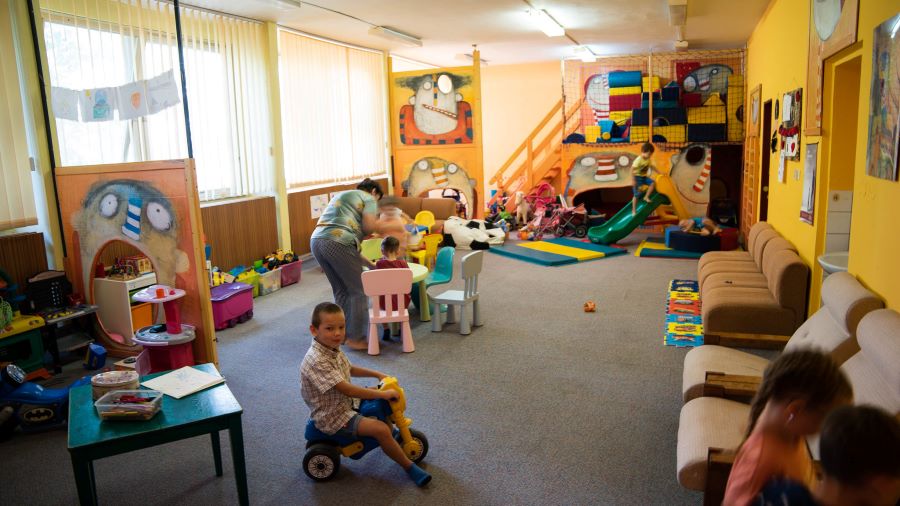 V Nitre vznikol detský klub pre deti ukrajinských utečencov. Pomohla aj táto známa automobilka