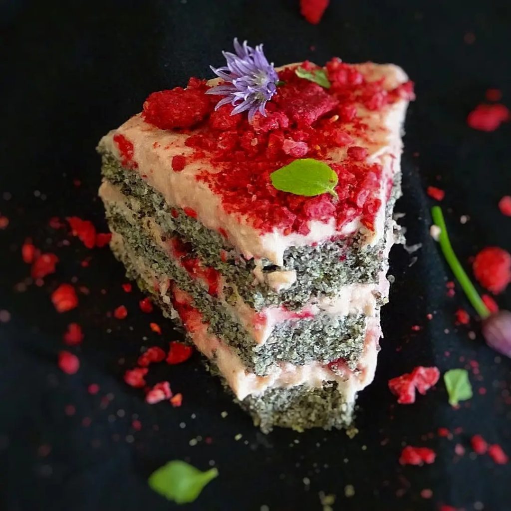 Fantastická pochúťka: Vyskúšajte zdravý a chutný makovo-malinový koláč