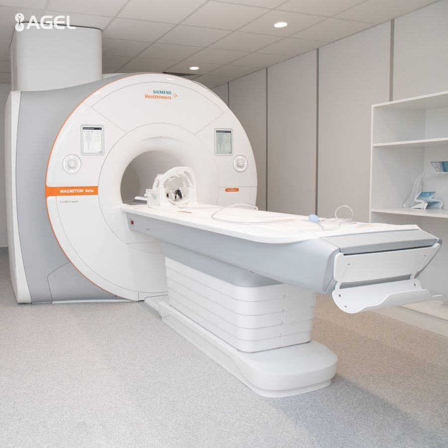 Branislav Becík pri otváraní pracoviska magnetickej rezonancie v komárňanskej nemocnici: Kde je vôľa, tam je aj cesta