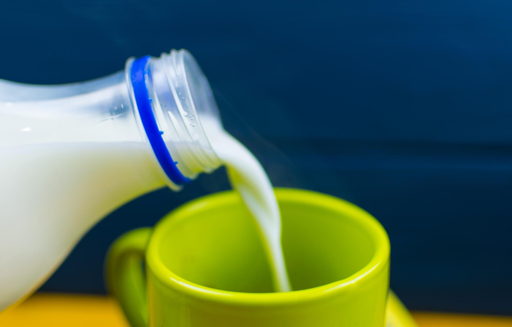 Prieskum: Kravské mlieko na Slovensku priskoro konzumuje 19 percent dojčiat