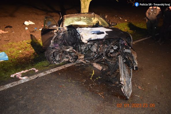 GALANTA: Nehodu pri Horných Salibách neprežil vodič osobného auta