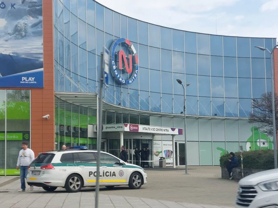 Nitra: Evakuácia dvoch obchodných centier