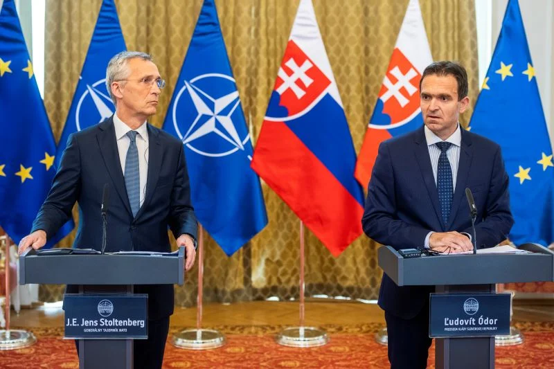 J. Stoltenberg: Slovensko sa môže spoľahnúť na NATO, sme obranná aliancia